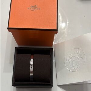 Brand new Hermes Kelly bangle bracelet white gold size ST